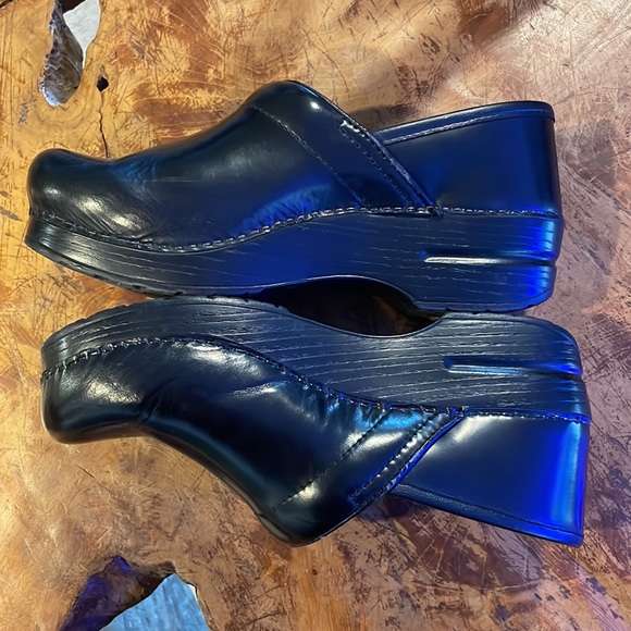Dansko clogs - Picture 2 of 7